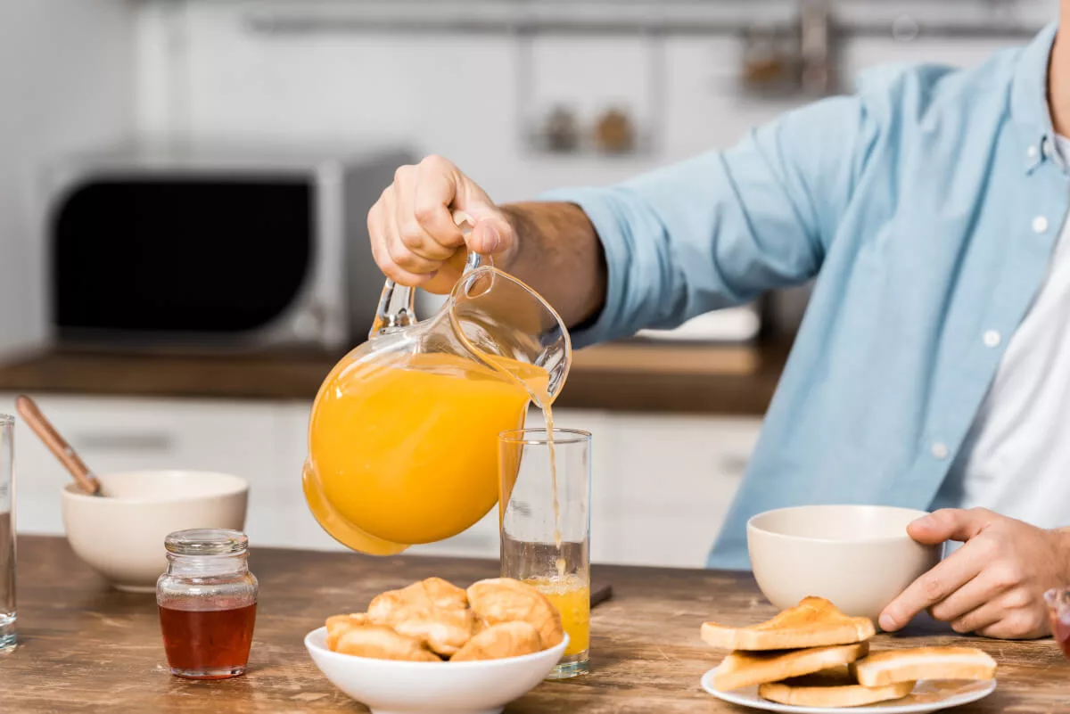 zumo de naranja con miel