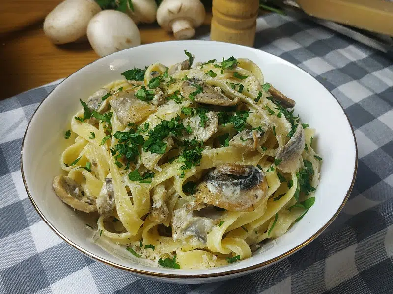 Pasta con champiñones