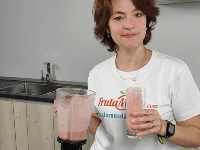 Batido Dulce Amanecer: Batido de Fresa y Plátano