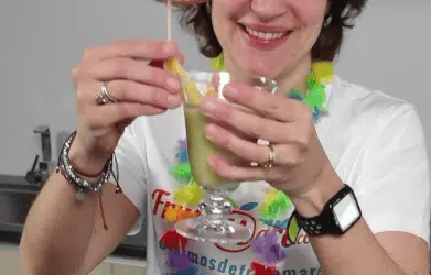 Batido de Piña: Una Receta Tropical que Sabe a Vacaciones